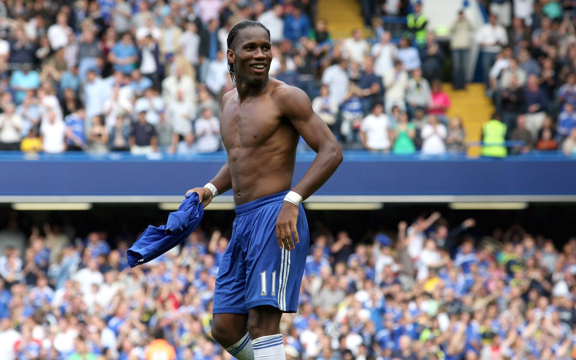 _全息投影运动会：未来体育的新玩法_，全息投影足球赛