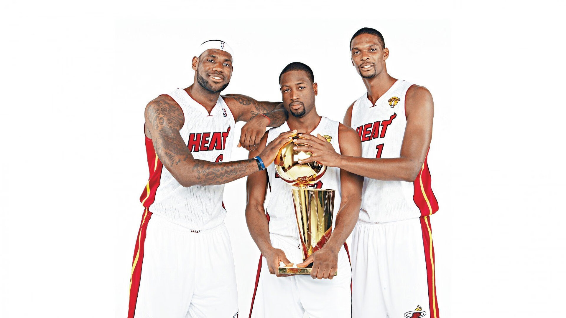 外线火力：北京队三分命中率38%，火力全开！