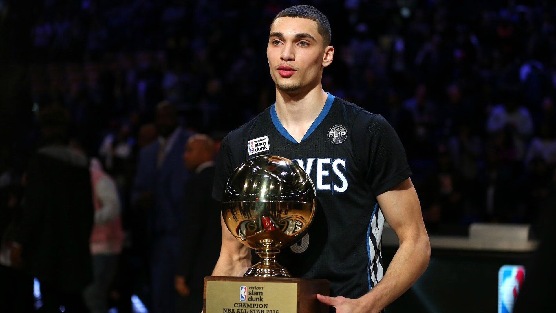 虚拟偶像电竞比赛首次亮相，创新融合带来新体验，虚拟 偶像